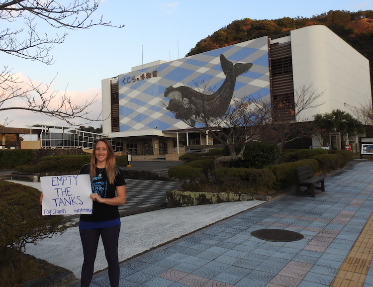 Rachel Carbary: just say NO to dolphin and whale captivity!